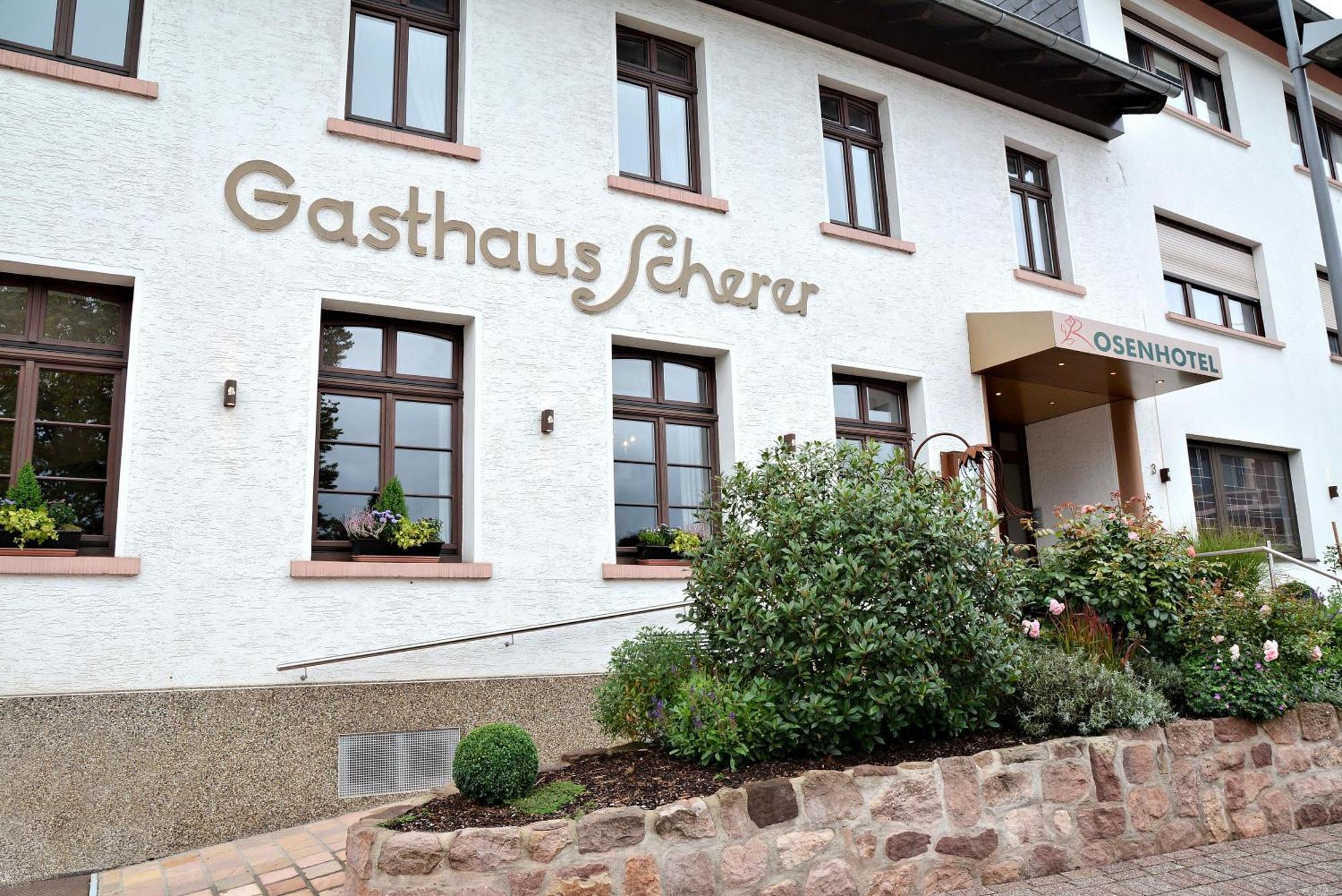 Rosenhotel Scherer Schiffweiler Exterior foto